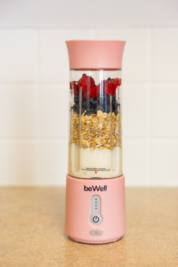 Blender kielichowy beWell Plus bezprzewodowy pudrowy róż 500ml