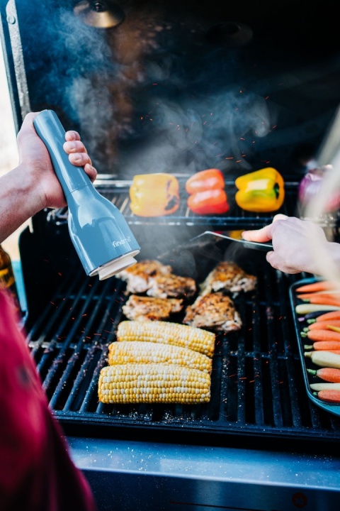 MŁYNEK ELEKTRYCZNY DO PIEPRZU SOLI PRZYPRAW +2 POJEMNIKI FINAMILL USB