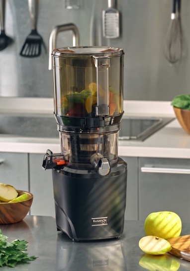 Wyciskarka Kuvings Auto10S wolnoobrotowa do soków czarna
